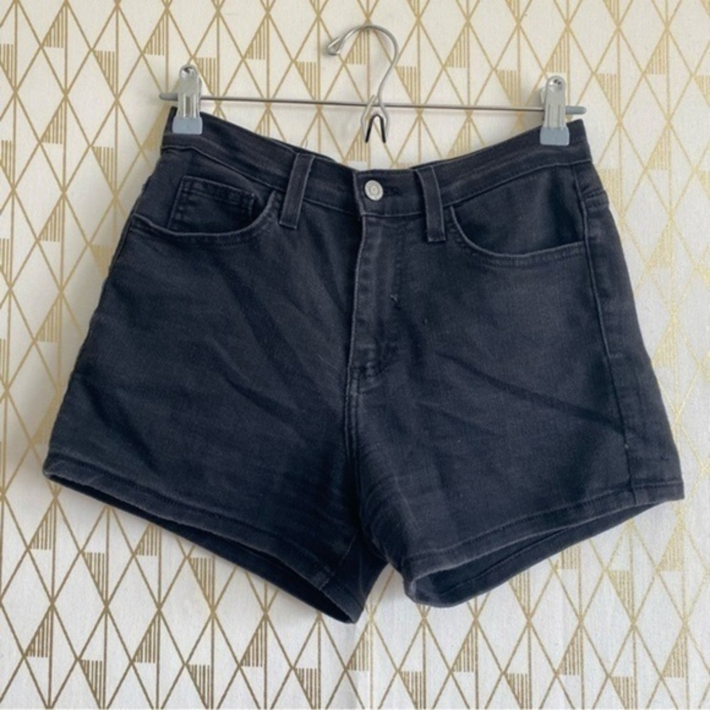 Judy blue Black denim shorts​